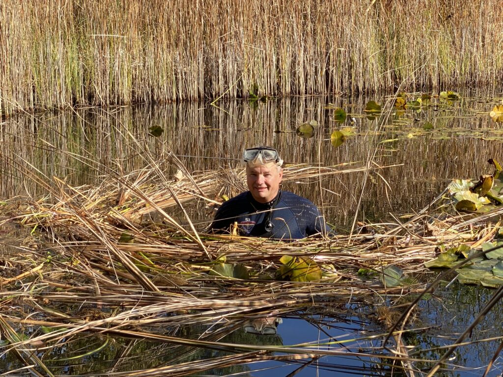 Teichvorarbeiten - Biotop Am Stausee, 23.u.29.Okt. 2021 (© NVVB und Thomas Karrer)