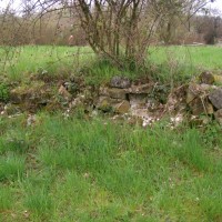 Verfallenen Trockenmauer Biotop Am Stausee (© NVVB)